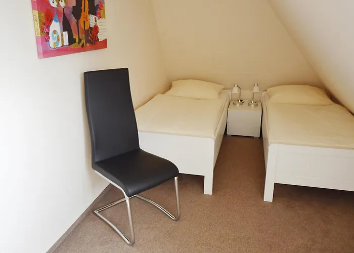 Reetdachhaus 4, Inkl 2 Parkplaetze Casa vacanze *