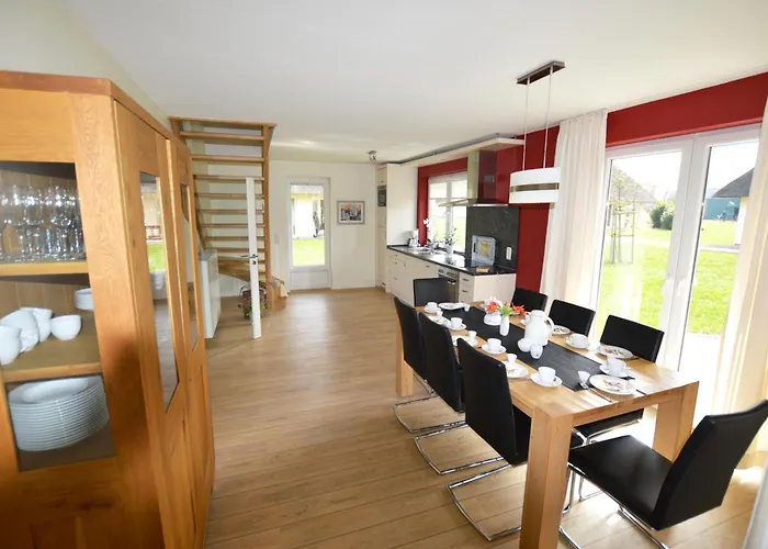 Casa vacanze Reetdachhaus 4, Inkl 2 Parkplaetze Fehmarn