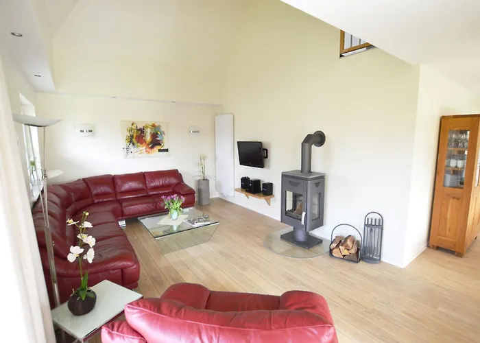 Reetdachhaus 4, Inkl 2 Parkplaetze Fehmarn